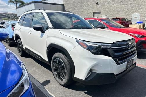 2025 Subaru Forester Premium