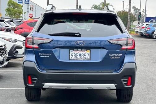 2022 Subaru Outback Touring
