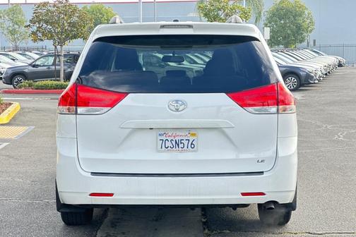 2013 Toyota Sienna LE