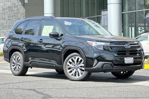 2025 Subaru Forester Touring