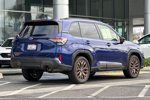 2025 Subaru Forester Sport