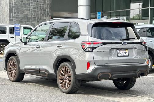 2025 Subaru Forester Sport