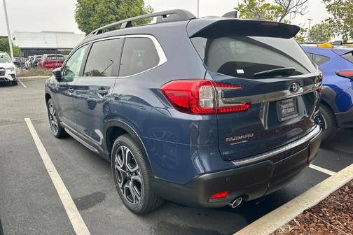 2025 Subaru Ascent Limited