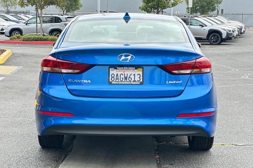 2017 Hyundai ELANTRA Limited