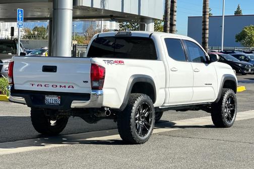 2019 Toyota Tacoma 
