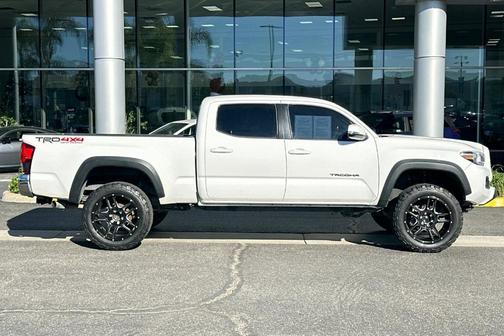 2019 Toyota Tacoma 
