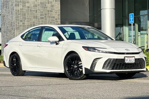 2025 Toyota Camry 