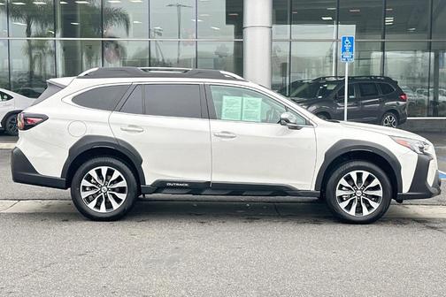 2025 Subaru Outback Touring