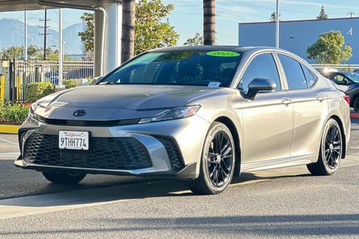 2025 Toyota Camry 