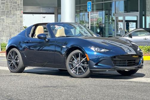 2025 Mazda MX-5 Miata RF Grand Touring