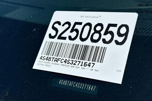 2025 Subaru Outback Premium