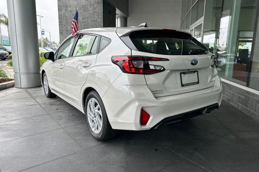 2025 Subaru Impreza Base