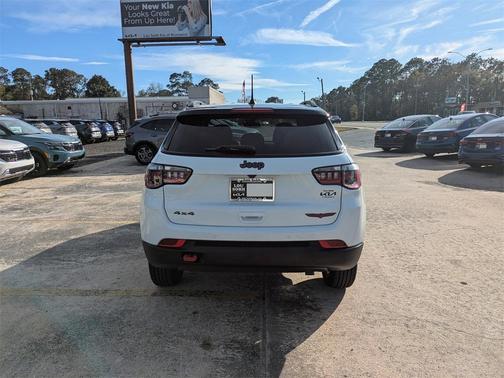 2024 Jeep Compass Trailhawk
