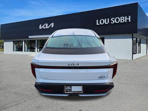 Snow White Pearl 2025 Kia K4 LXS