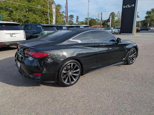 2019 INFINITI Q60 3.0t LUXE
