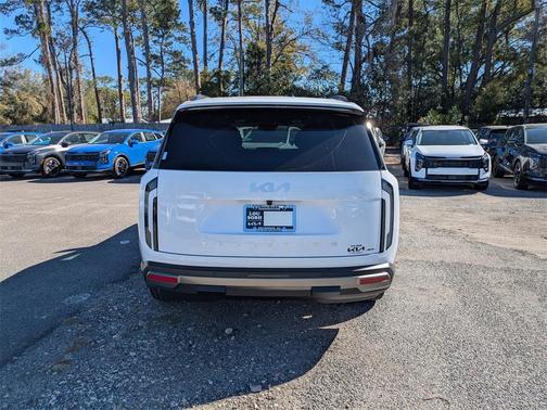 2027 Kia Telluride S