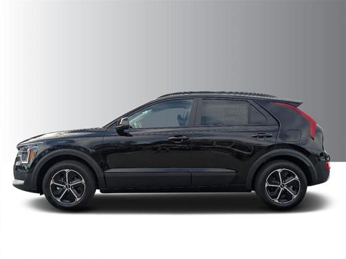 2025 Kia Niro LX