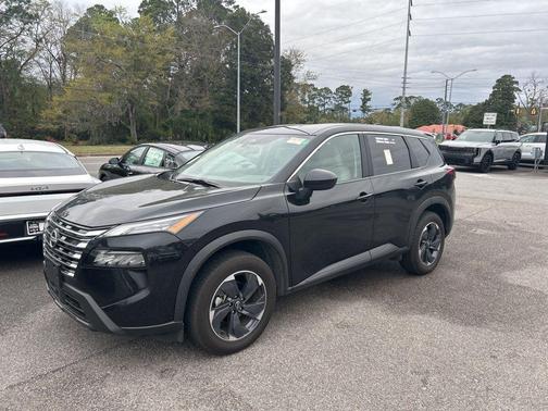 2024 Nissan Rogue SV