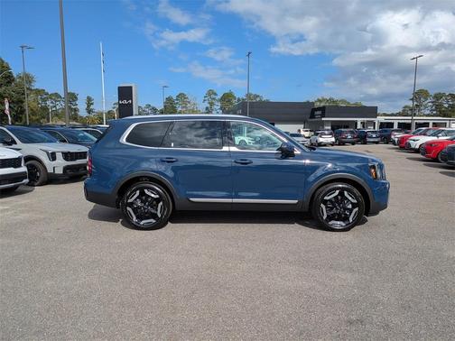 2025 Kia Telluride EX