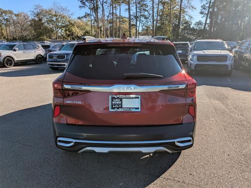 2023 Kia Seltos S