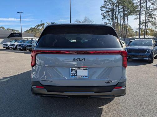 Ceramic Silver 2026 Kia Carnival Hybrid SX