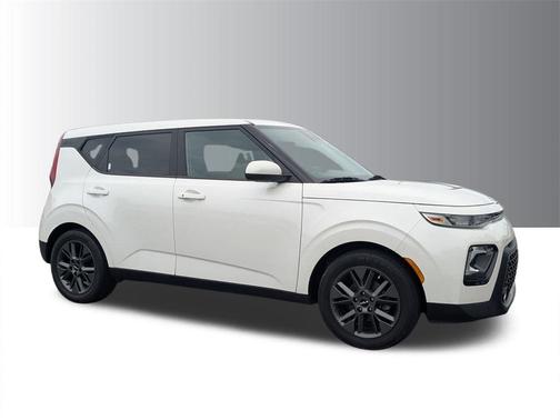 2022 Kia Soul EX