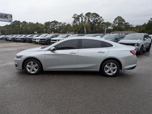 2022 Chevrolet Malibu LT