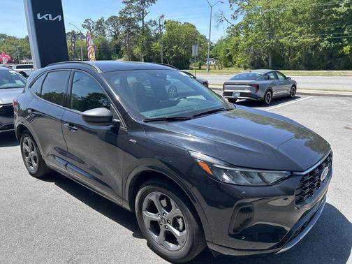 Black Metallic 2024 Ford Escape ST-Line