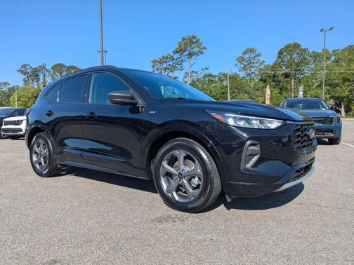 Black Metallic 2024 Ford Escape ST-Line