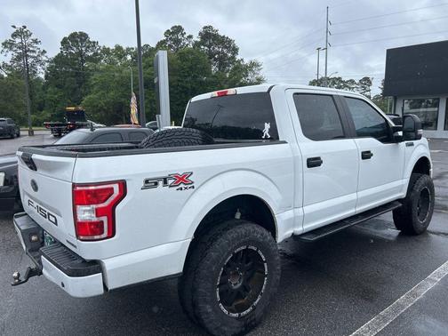 Oxford White 2018 Ford F-150 XL