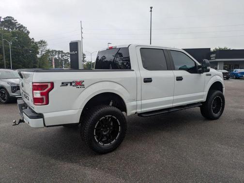 Oxford White 2018 Ford F-150 XL
