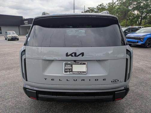 Wolf Gray 2027 Kia Telluride EX