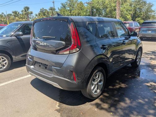 2024 Kia Soul LX