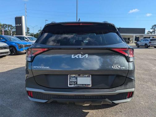 Gravity Gray 2024 Kia Sportage X-Line
