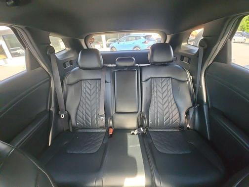 Gravity Gray 2024 Kia Sportage X-Line