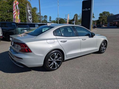 Silver 2024 Volvo S60 B5 Core Dark Theme