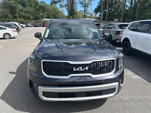 2025 Kia Telluride LX