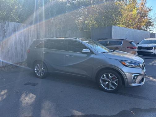 2019 Kia Sorento SX