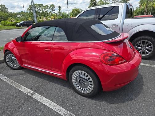 2016 Volkswagen Beetle 1.8T S