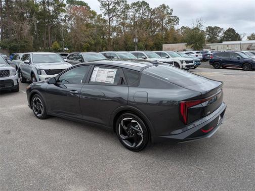 2025 Kia K4 EX