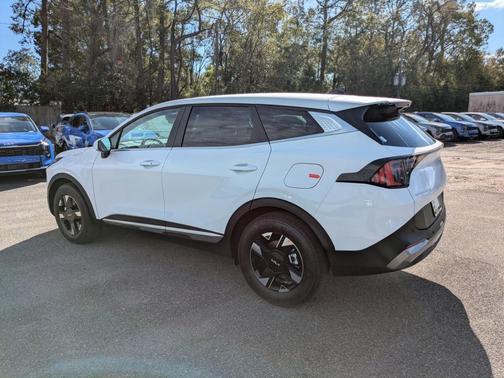 2026 Kia Sportage LX