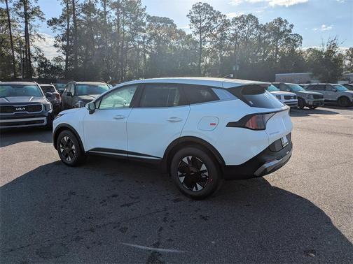 2026 Kia Sportage Hybrid LX