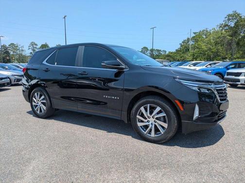 Mosaic Black Metallic 2024 Chevrolet Equinox LT