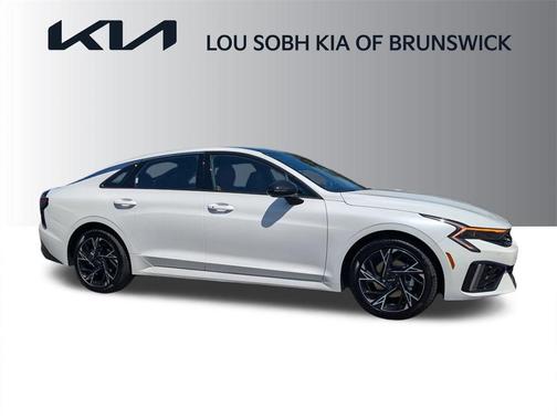 2025 Kia K5 GT-Line