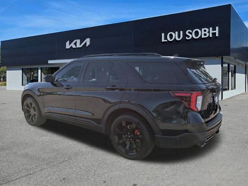Black Metallic 2020 Ford Explorer ST