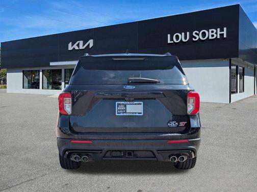 Black Metallic 2020 Ford Explorer ST