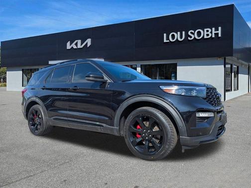 Black Metallic 2020 Ford Explorer ST