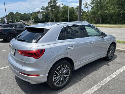2021 Audi Q3 40 Premium