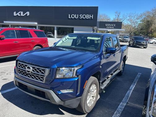 2023 Nissan Frontier SV