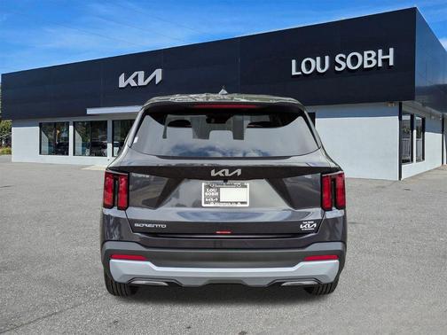 Metal 2026 Kia Sorento LX